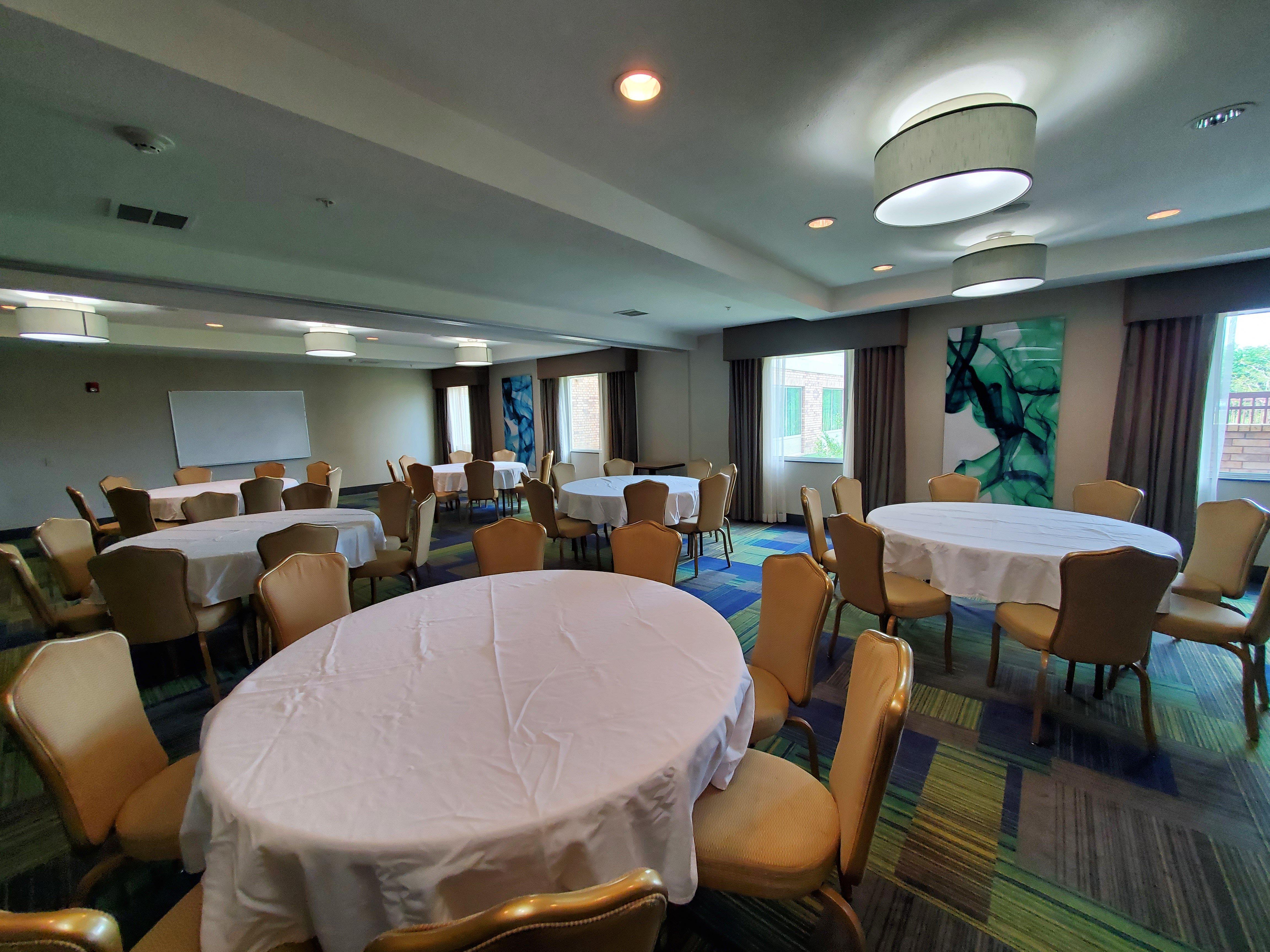 Holiday Inn Express Pearland By Ihg Esterno foto