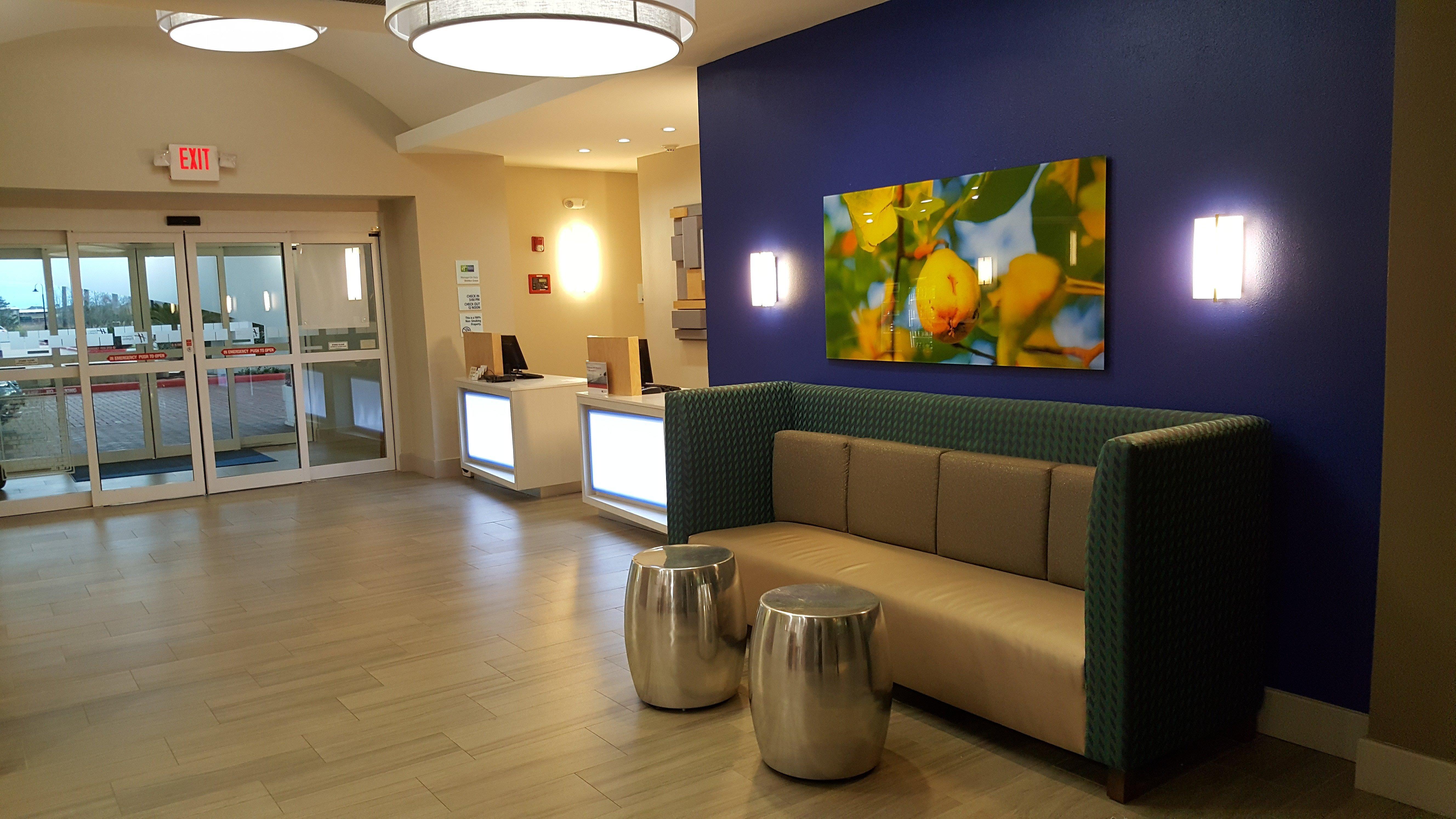 Holiday Inn Express Pearland By Ihg Esterno foto